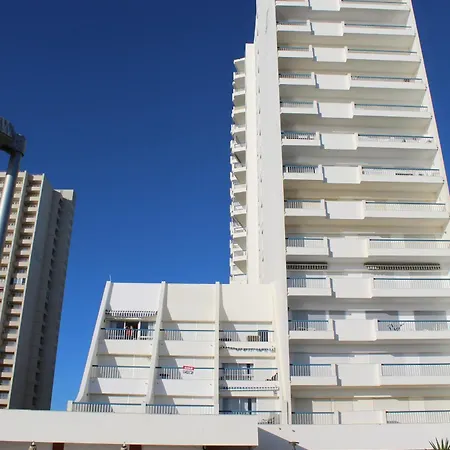 First Line Sea View Appartement