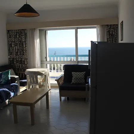 Appartement First Line Sea View