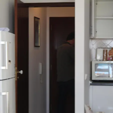 公寓 First Line Sea View 波尔蒂芒